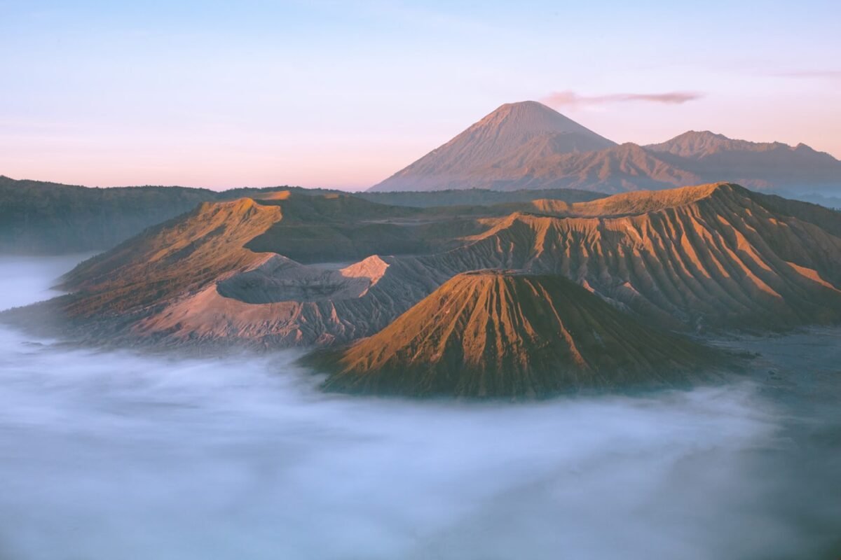 wisata jawa timur terpopuler